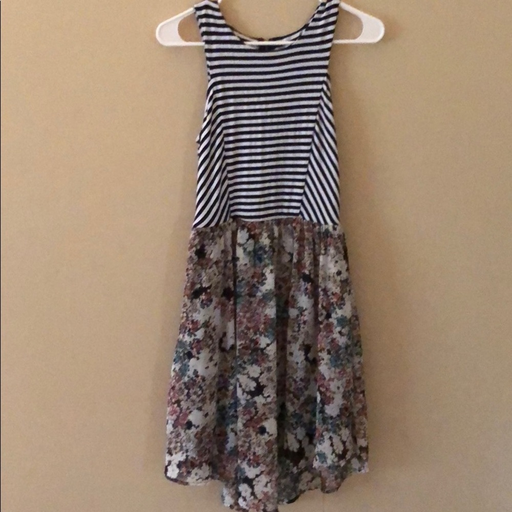 Cute dress from Target.  Only worn once.